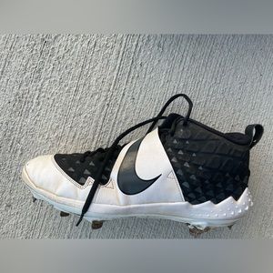 Mike trout baseball cleats